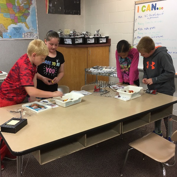 Treynor CSD Take a Tour of the Elementary