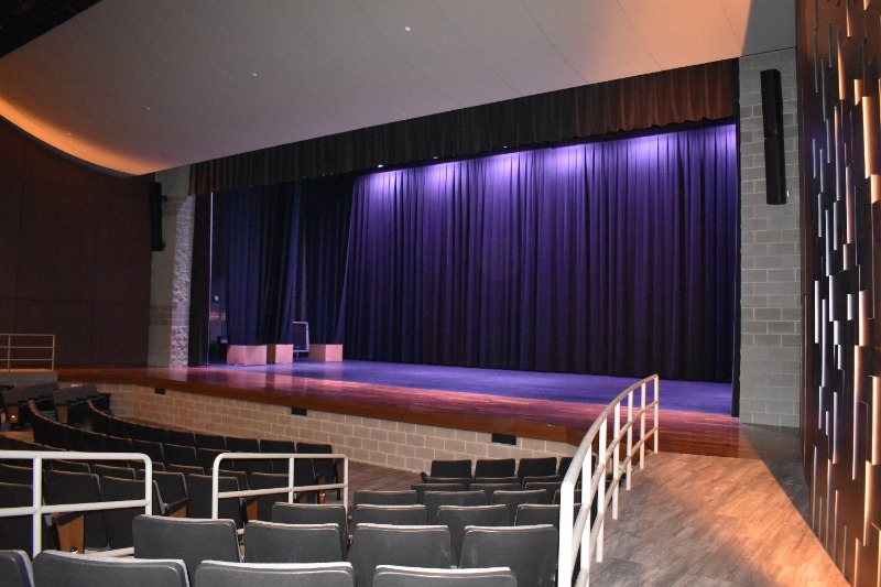 Treynor CSD Take a Tour of the High School