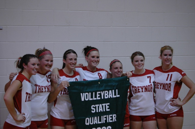 Treynor CSD Lea Hartigan Inducted into HOF